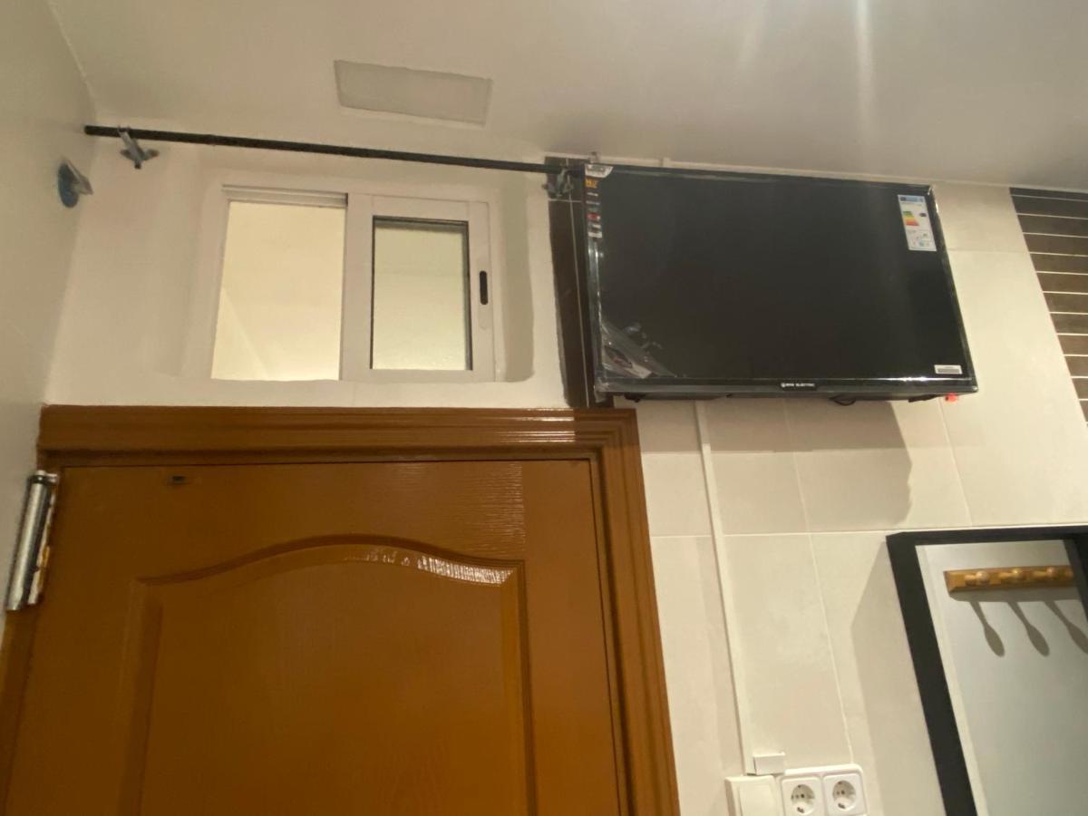ברצלונה Hostal Granvia 628 מראה חיצוני תמונה
