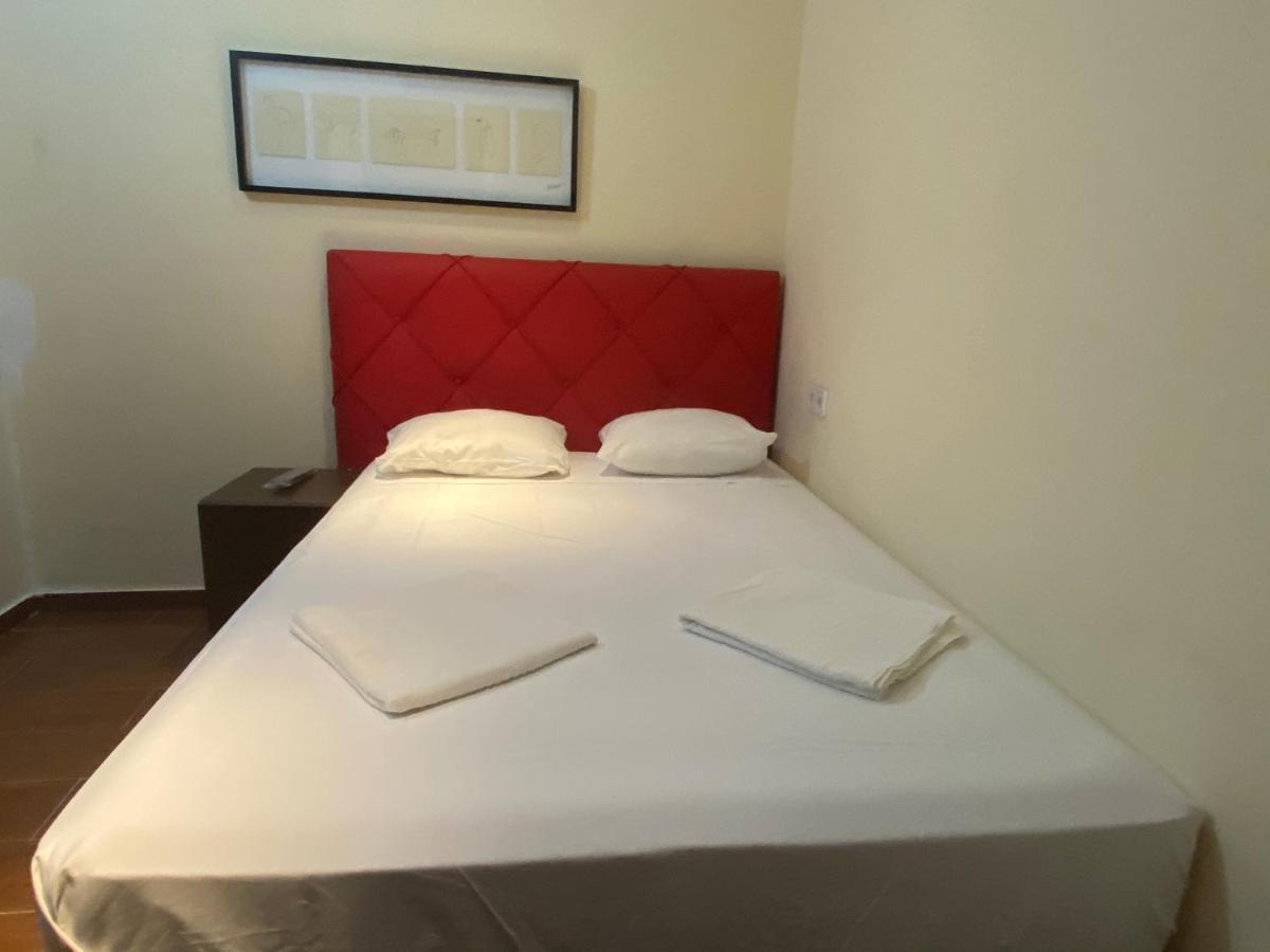 ברצלונה Hostal Granvia 628 מראה חיצוני תמונה
