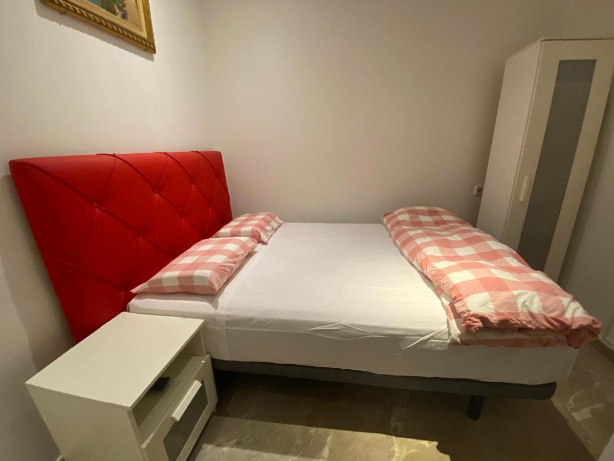 ברצלונה Hostal Granvia 628 מראה חיצוני תמונה