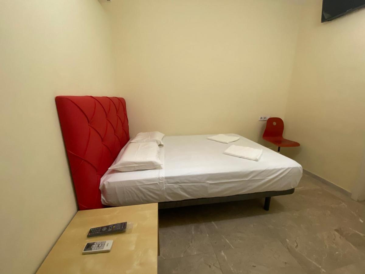 ברצלונה Hostal Granvia 628 מראה חיצוני תמונה