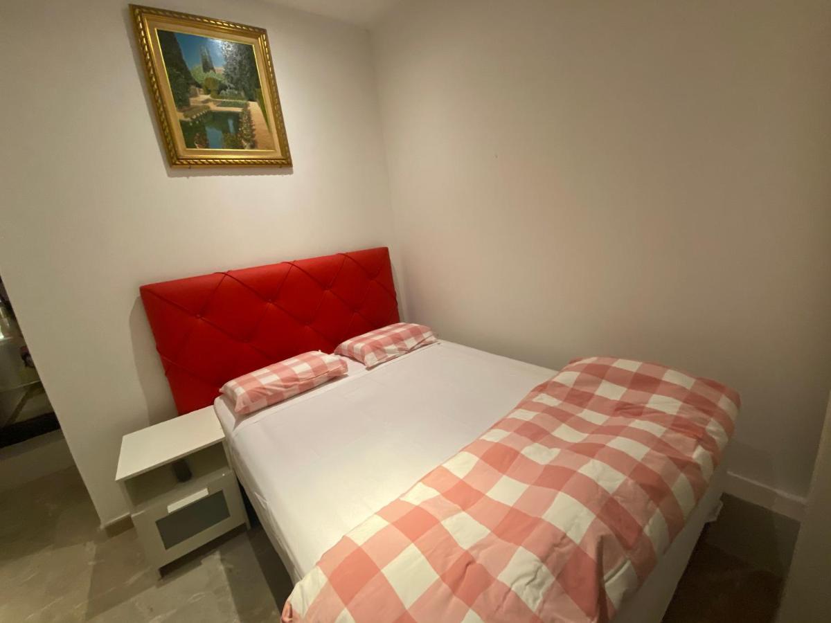 ברצלונה Hostal Granvia 628 מראה חיצוני תמונה