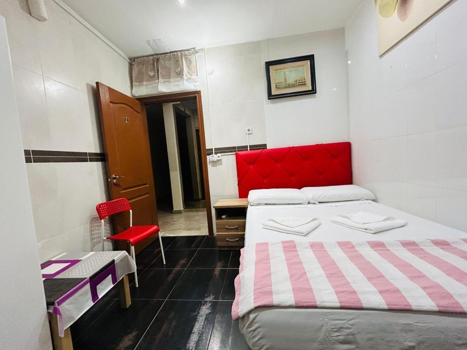 ברצלונה Hostal Granvia 628 מראה חיצוני תמונה