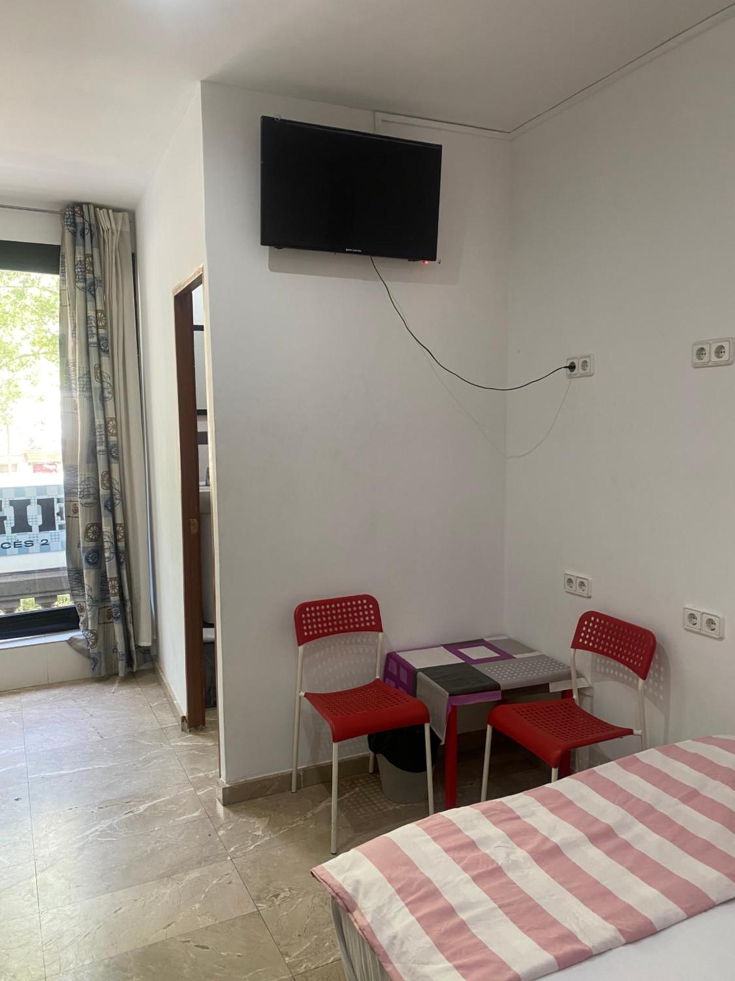 ברצלונה Hostal Granvia 628 מראה חיצוני תמונה